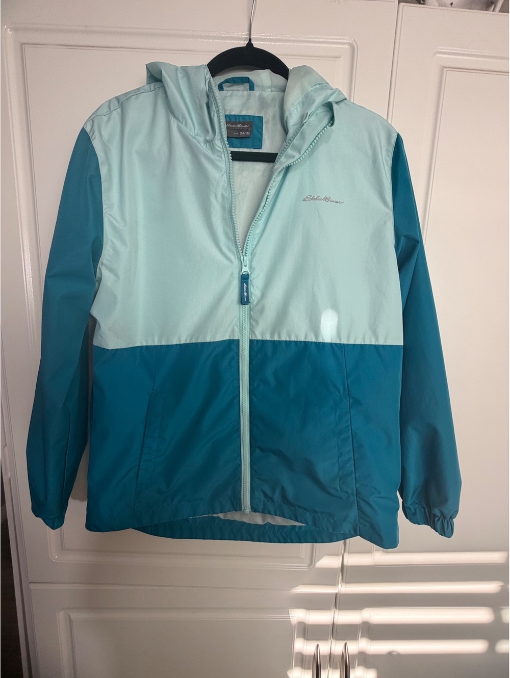 Eddie Bauer Kids L 14/16 Hooded Colorblock Windbreaker Jacket Aqua Teal Blue